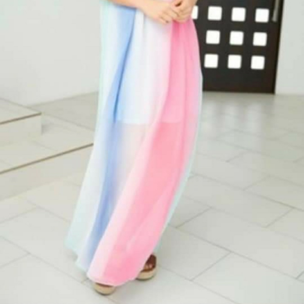 Maxi Dress - Picture 2 of 4